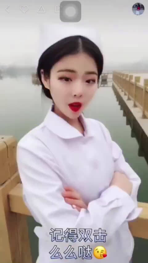 video-poster