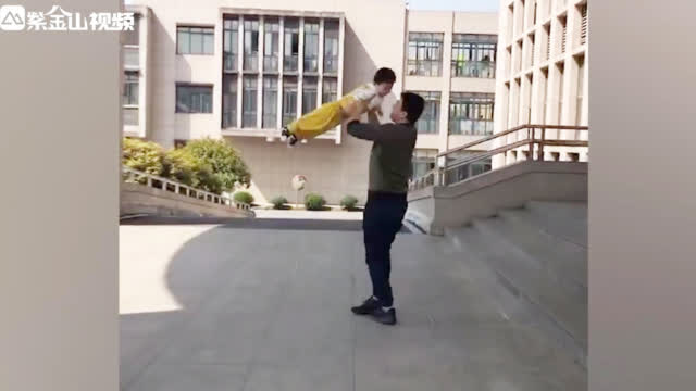 video-poster