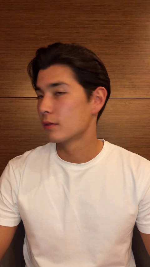 video-poster