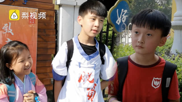 video-poster
