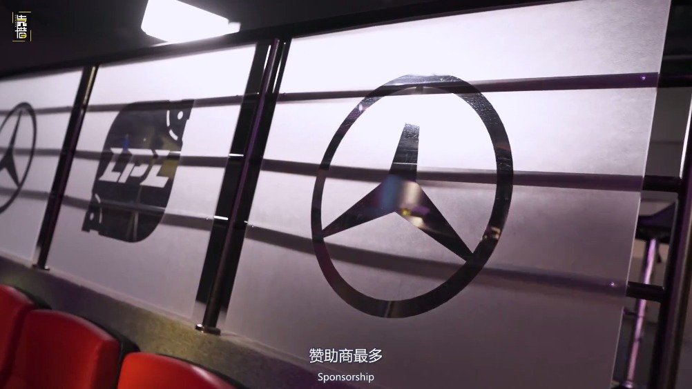 video-poster
