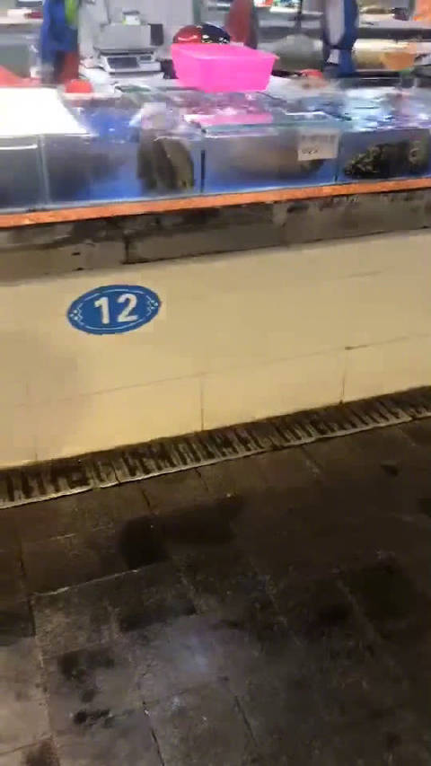 video-poster