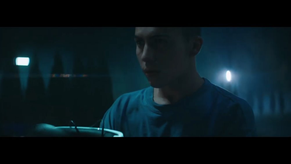 video-poster