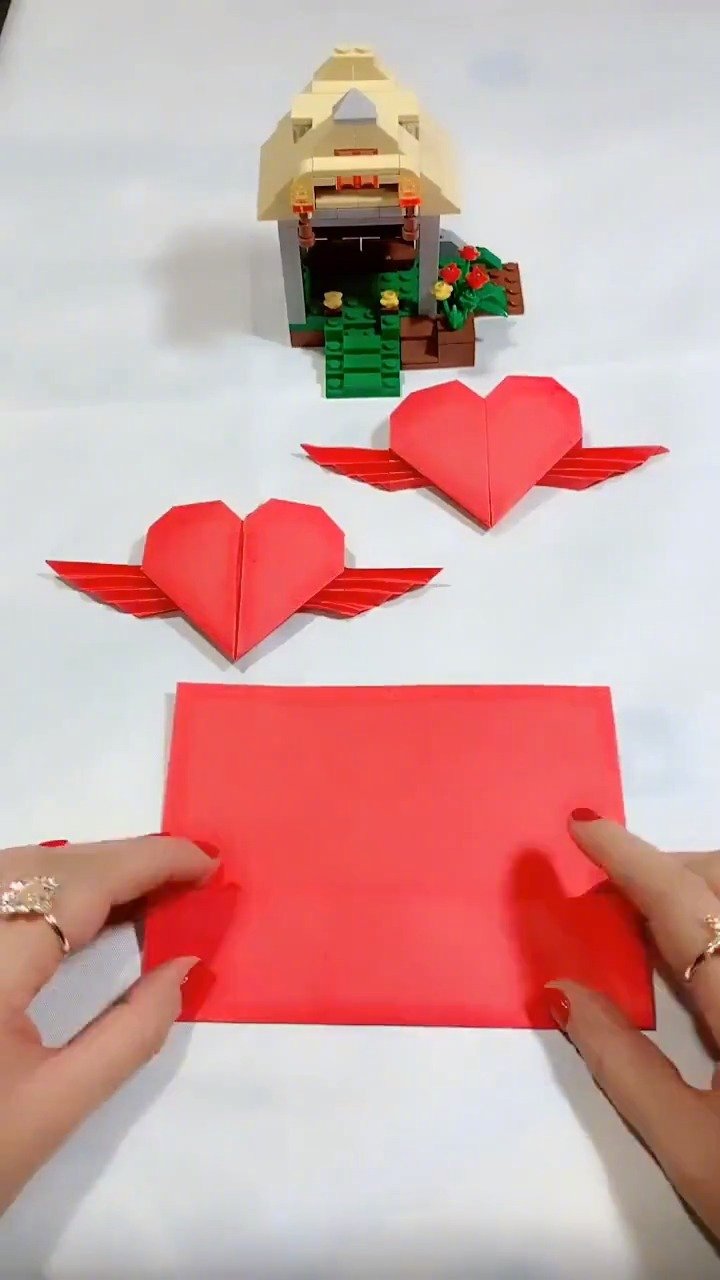 video-poster