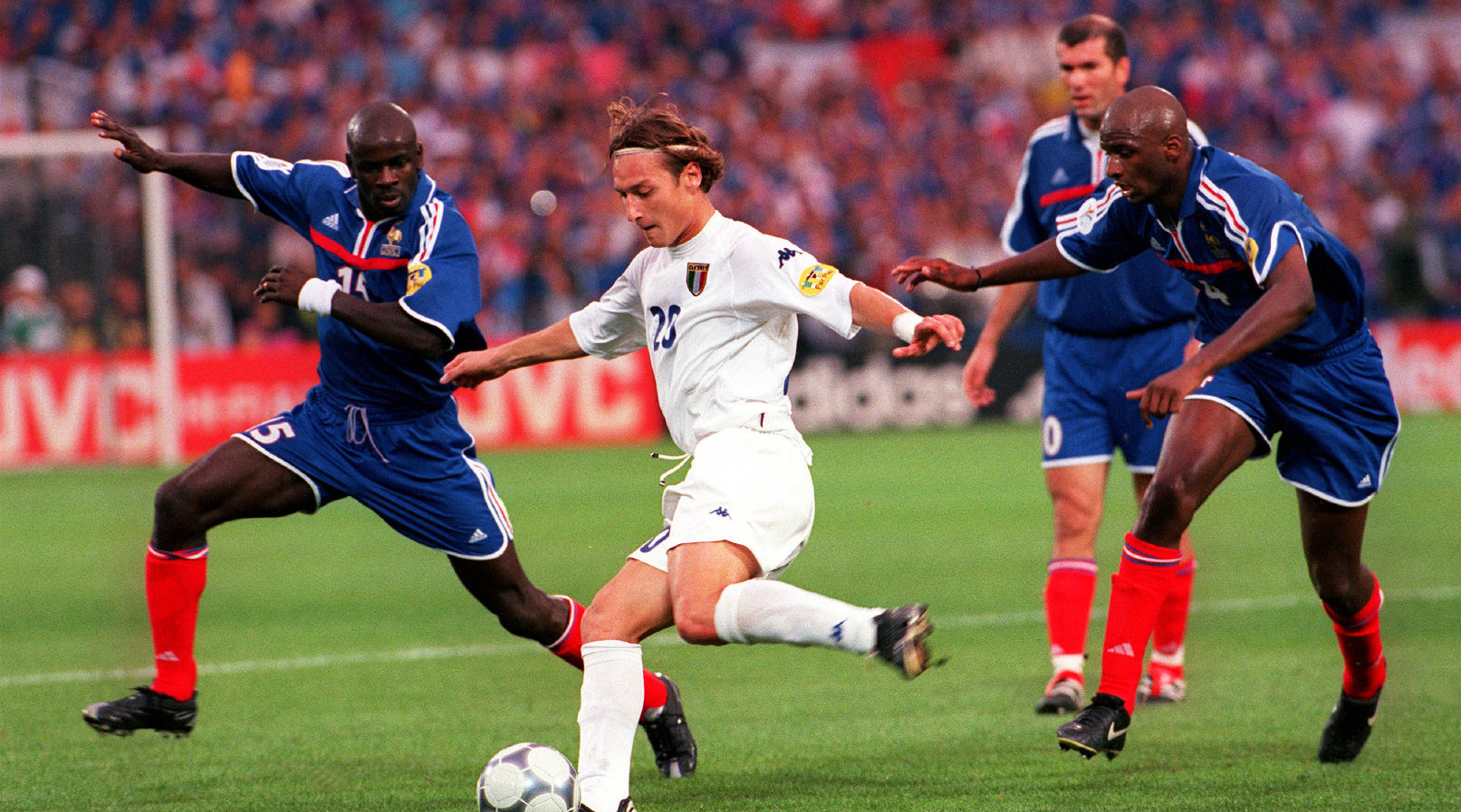 销魂的斗士2000欧洲杯决赛托蒂个人集锦